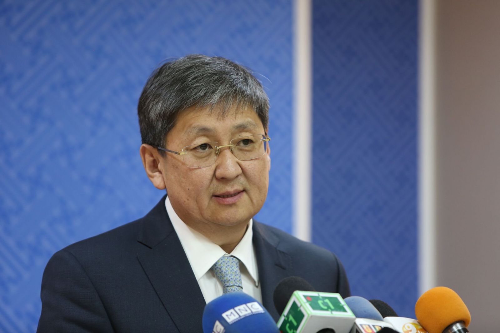 САНГИЙН САЙД - Ч.ХҮРЭЛБААТАР