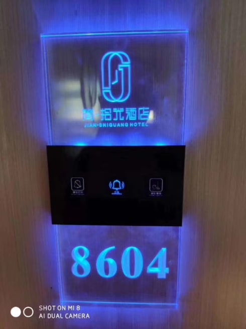 The Queen's Home Утас: 9011-7181