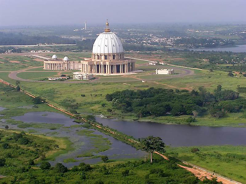 ГЭГЭЭН ЭХ МАРИАГИЙН СҮМ ЗААНЫ ЯСАН ЭРЭГ УЛС, ӨНДӨР 158 М