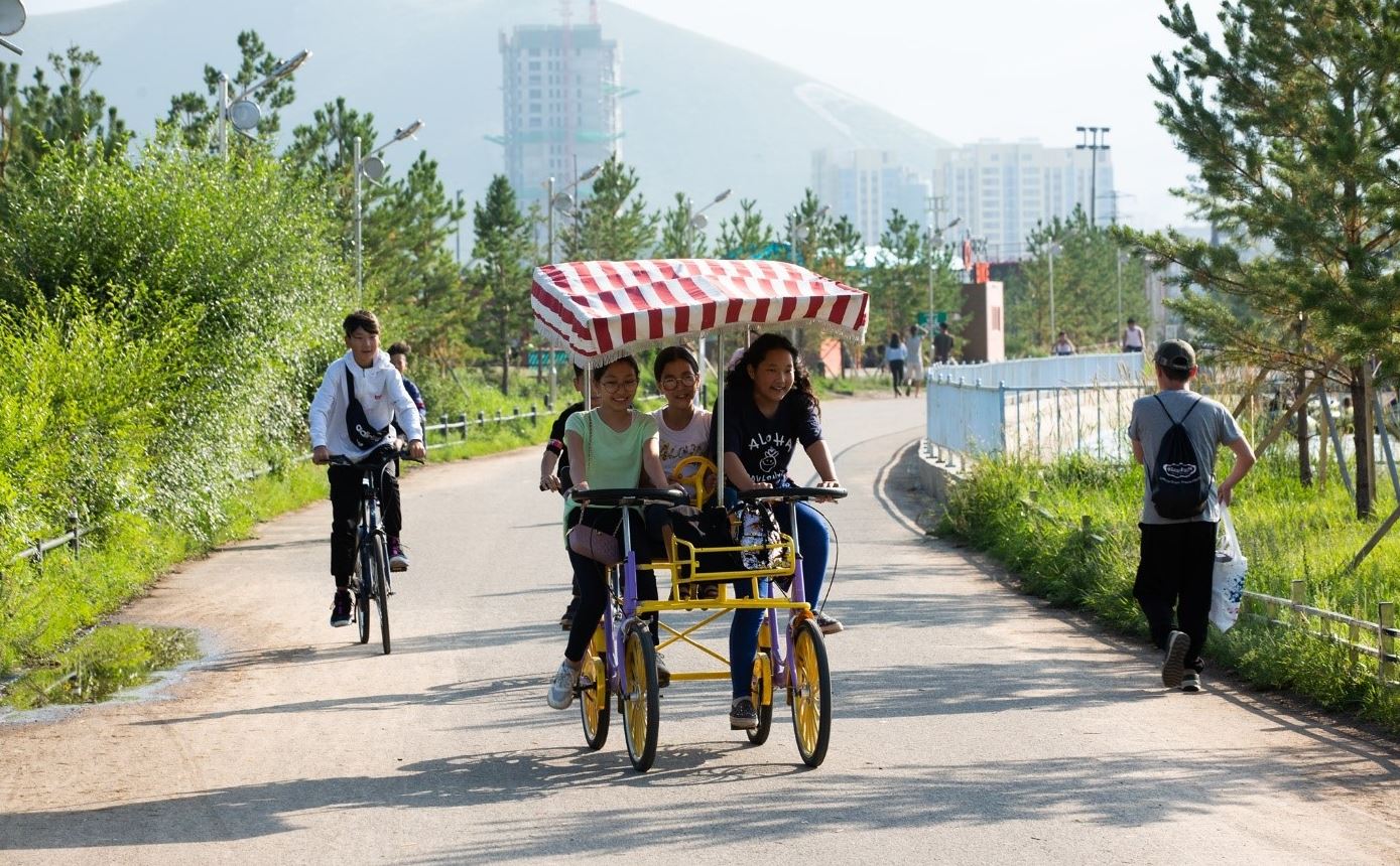 KING TOWER АПАРТМЕНТ НЬ ҮНДЭСНИЙ ЦЭЦЭРЛЭГТ ХҮРЭЭЛЭНГИЙН БАРУУН ТАЛД ОРШДОГ ТУЛ ТА ХҮССЭН ҮЕДЭЭ ЗУГААЛАХ БОЛОМЖТОЙ