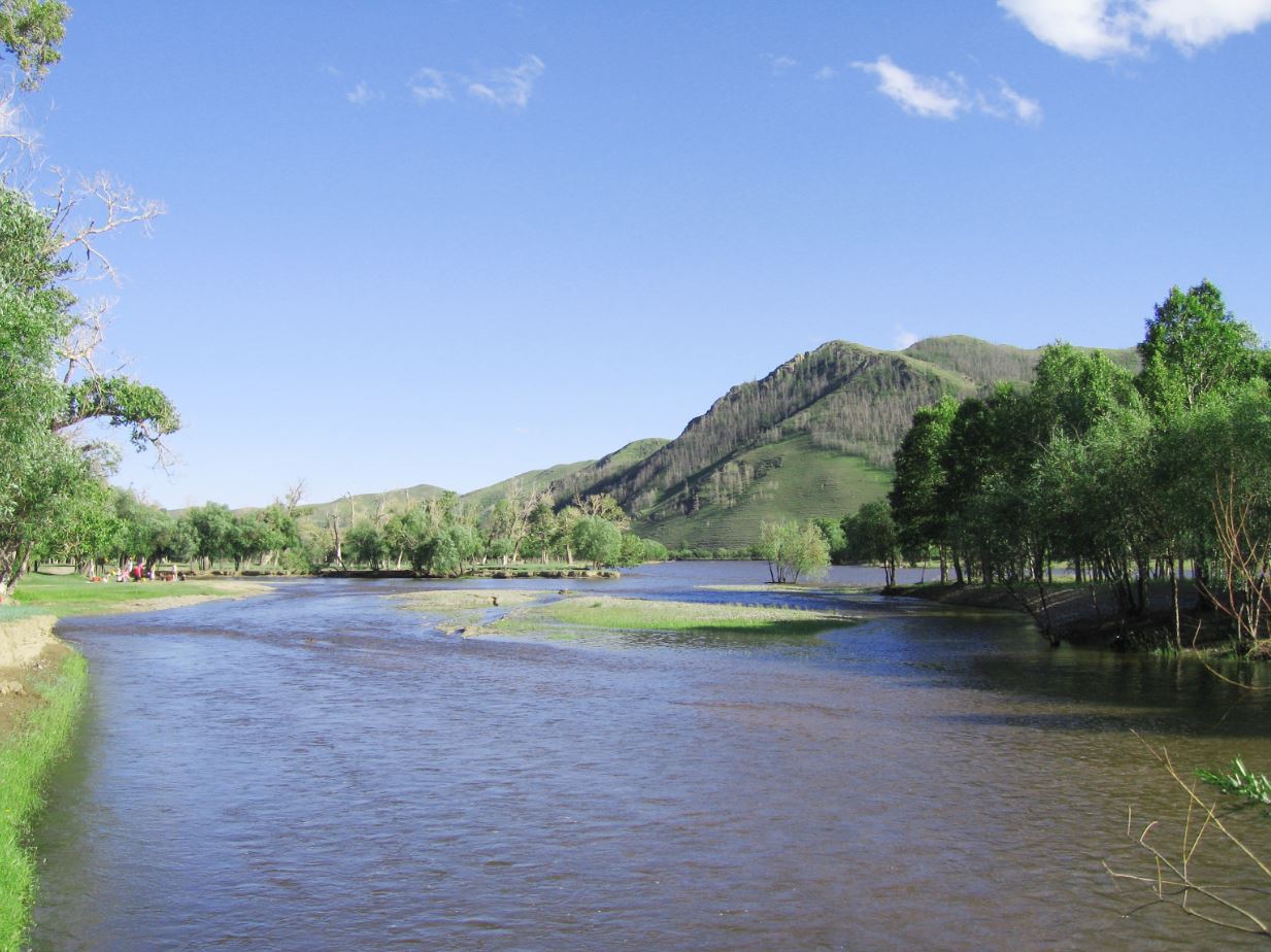 ТУУЛ ГОЛЫН АГААРЫН УРСГАЛЫН НӨЛӨӨГӨӨР ЖИЛИЙН 4 УЛИРЛЫН ТУРШ УТААГҮЙ, ЦЭВЭР АГААРЫГ МЭДРЭХ БОЛОМЖТОЙ