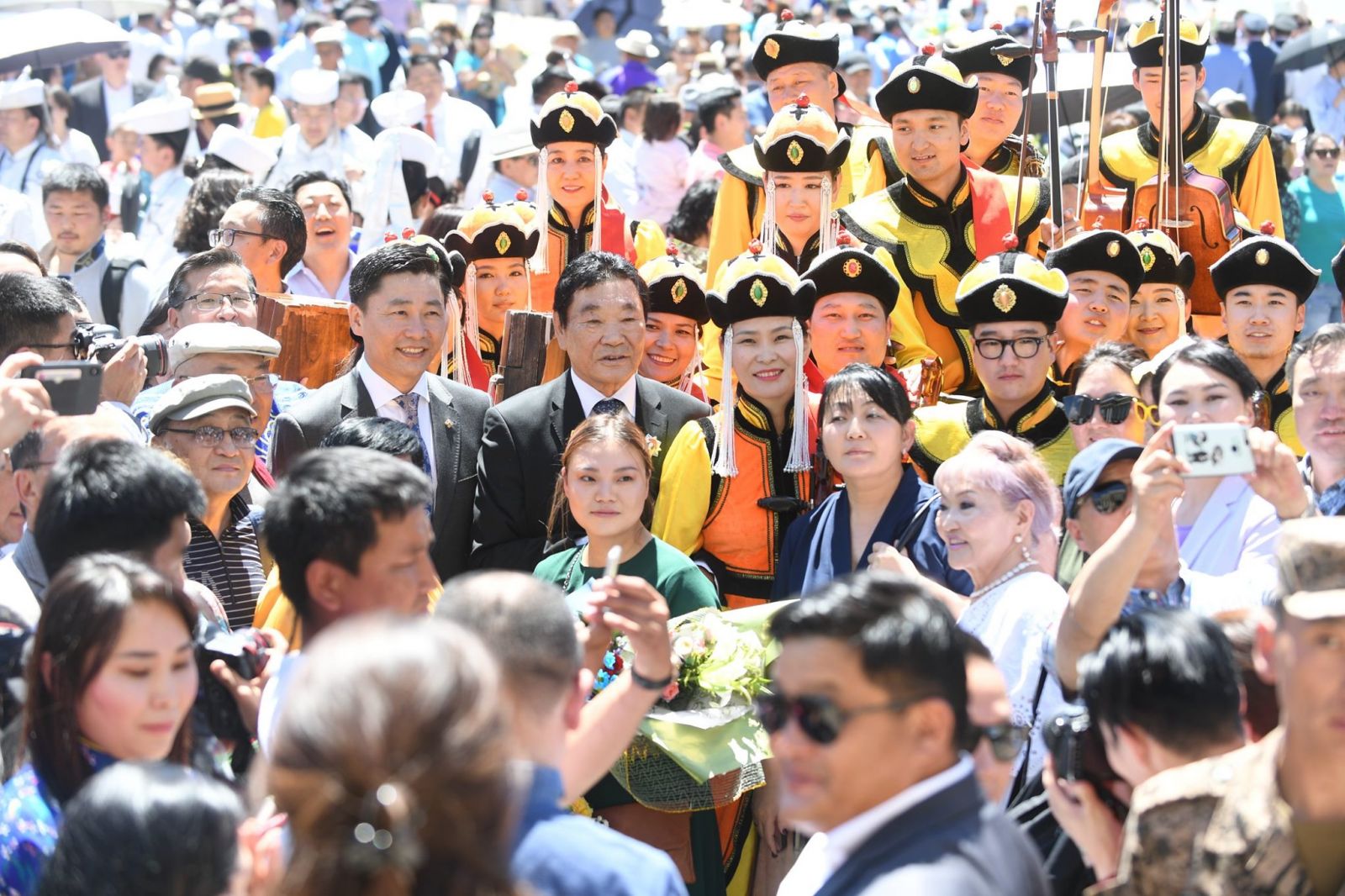 Гэрэл зургийг Ч.Ганбат