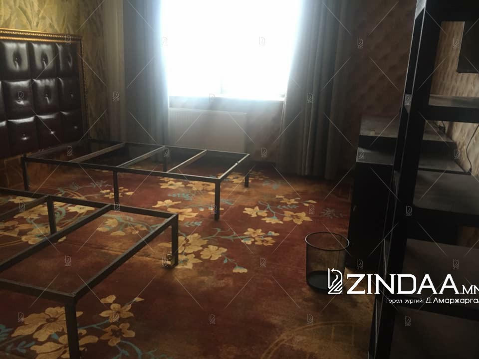 Баянзүрх дүүрэгт байрлах "Амар" зочид буудлын долоон давхарт