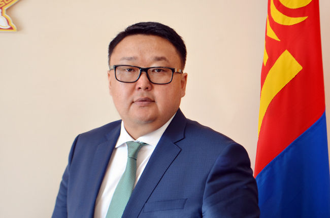 ХХААХҮ-ИЙН САЙД - З.МЭНДСАЙХАН