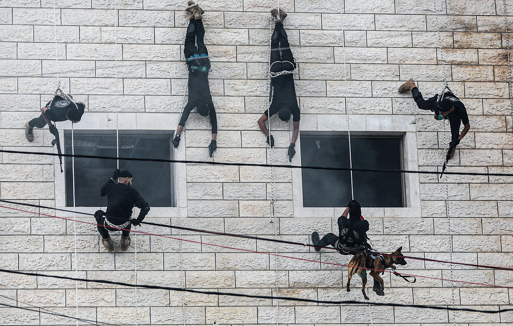 Mustafa Hassona/Anadolu Agency via Getty Images