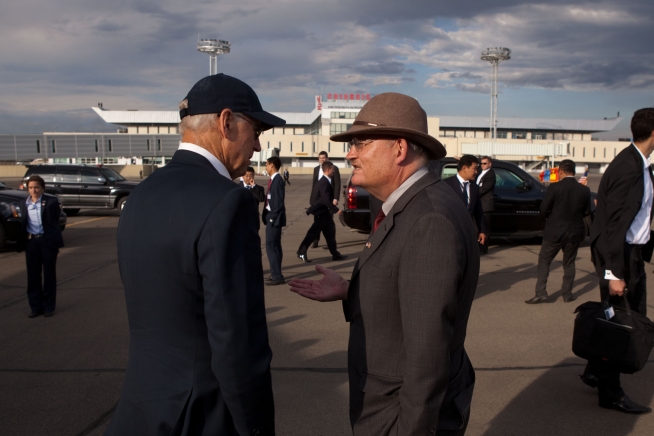 Жо Байденын айлчлал дуусах үеэр АНУ-аас Монгол Улсад суугаа Элчин сайдтай уулзав. /2011.08.22/