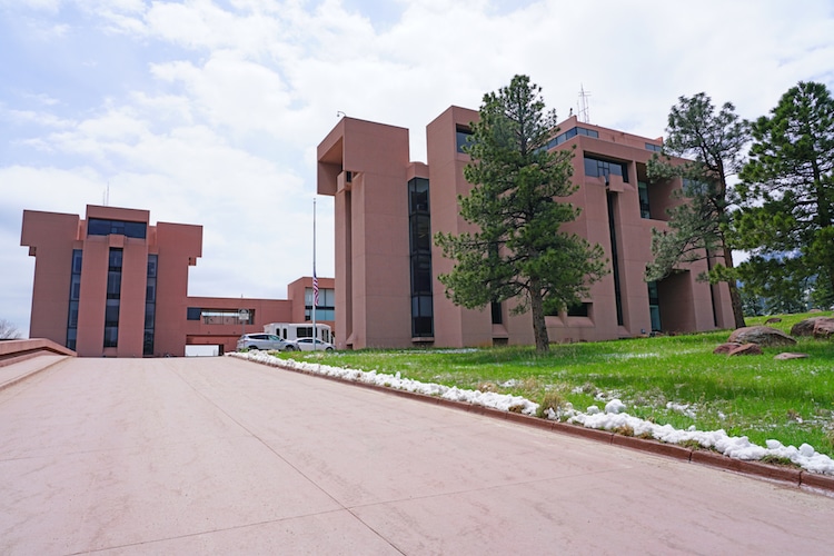 MESA LABORATORY IN BOULDER, COLORADO (1966)