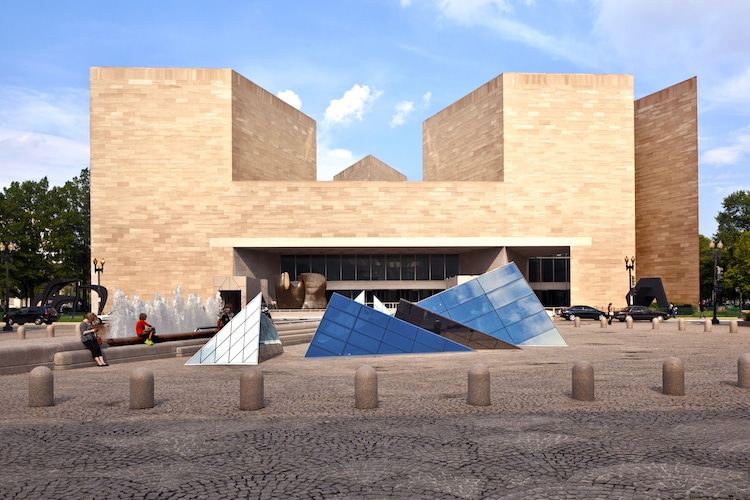 THE NATIONAL GALLERY EAST BUILDING IN WASHINGTON, DC (1978)