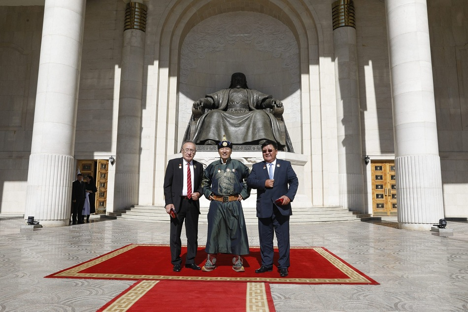 ХӨДӨЛМӨРИЙН ГУРВАН БААТАР